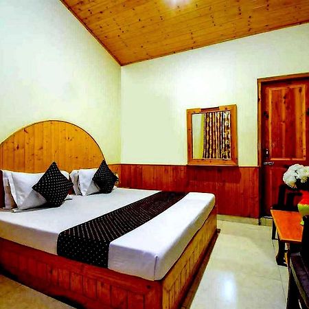 Oyo Flagship 82405 Cochin Villa Маналі Екстер'єр фото